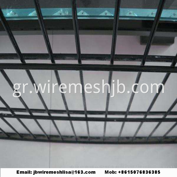 868/656 Double Welded Wire Mesh Fence